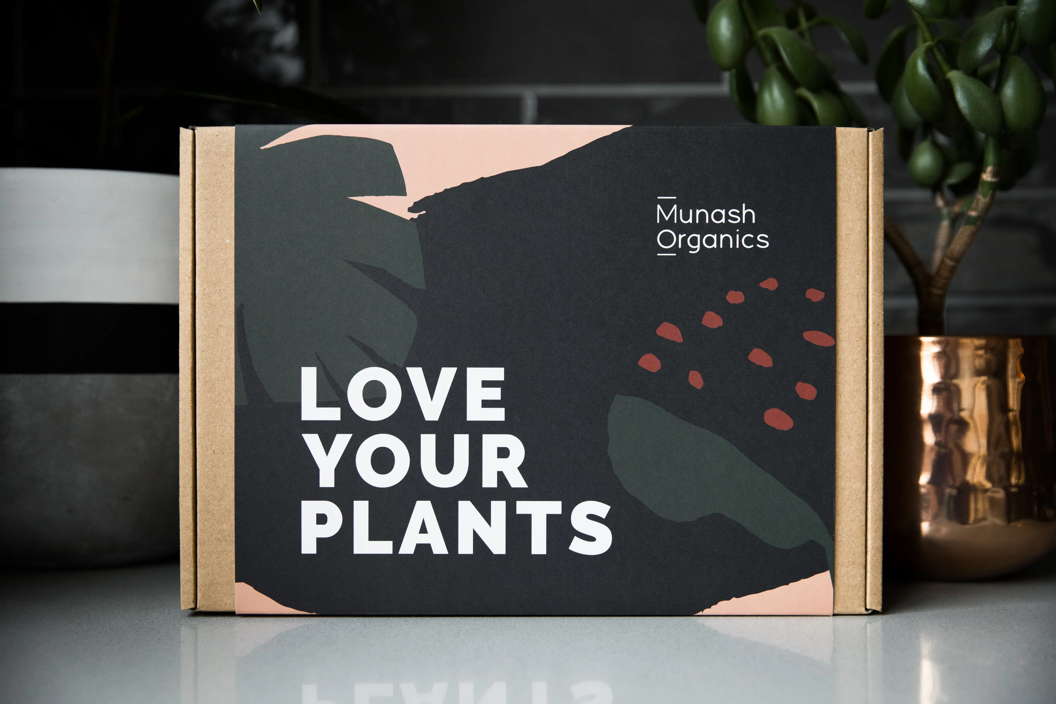 MUNASH LOVE YOUR PLANTS GIFT BOX - Image 2