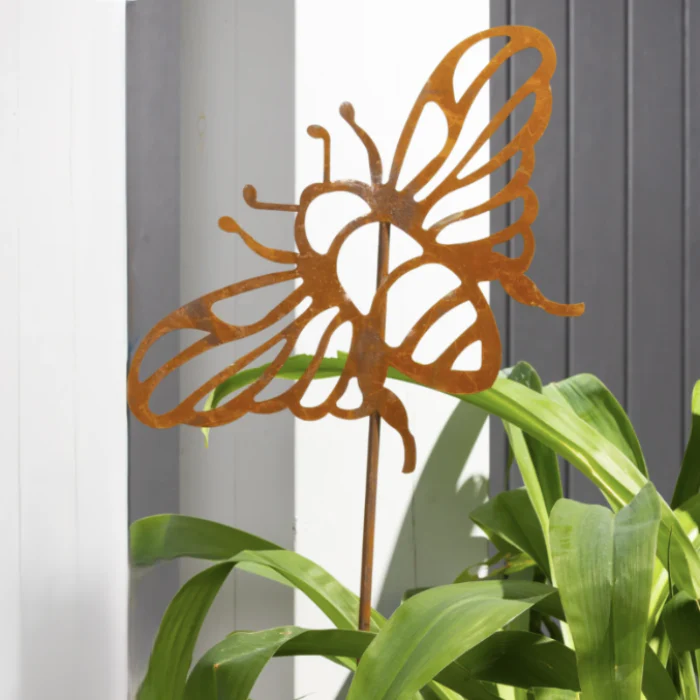 RUST BEE STAKE